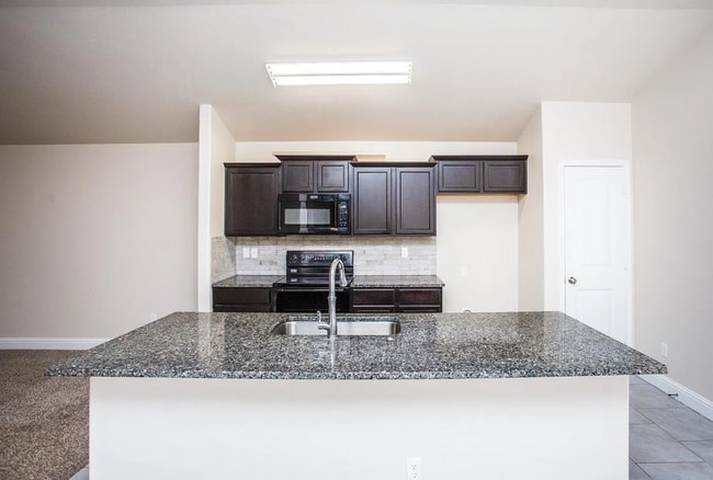 Foto del edificio - Beautiful 3 bedroom home in FISD