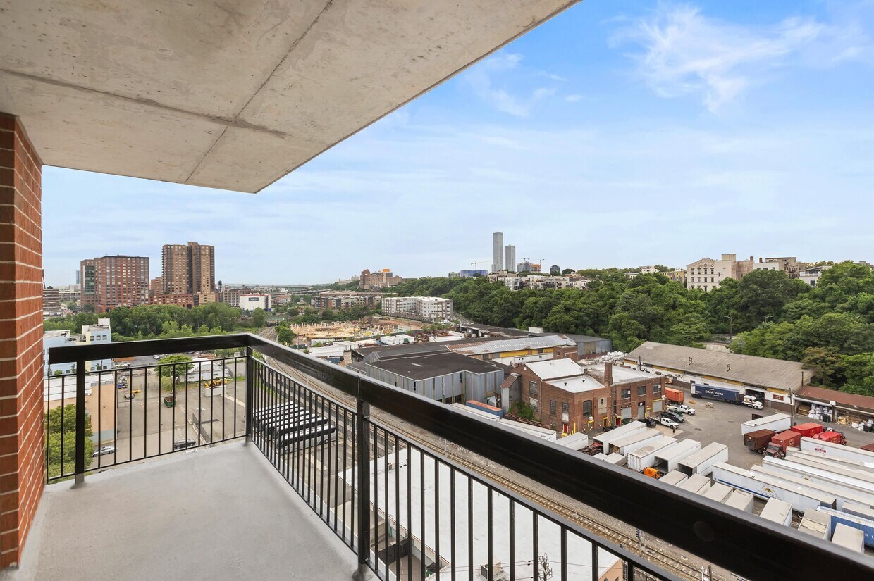 Primary Photo - 759 2nd St