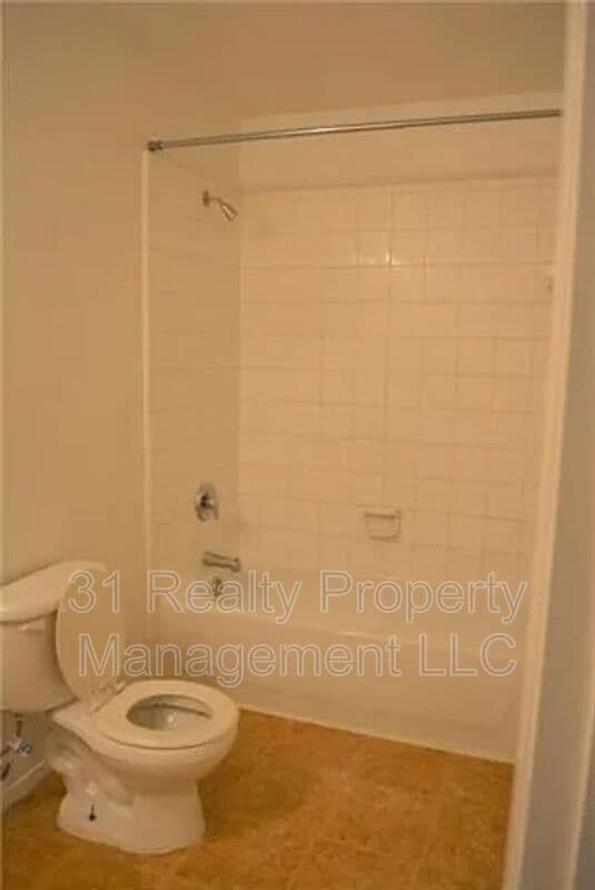 Building Photo - 6937 Tessla Dr