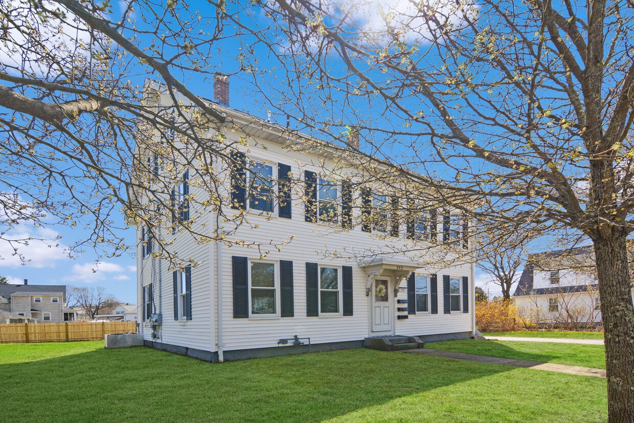 Primary Photo - 292 Union St