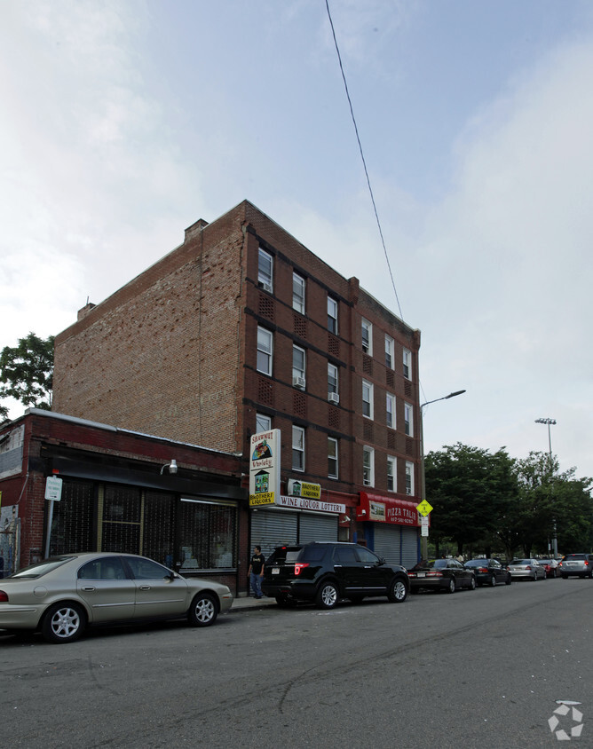 Building Photo - 618 Shawmut Ave