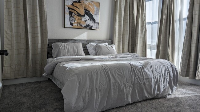 Building Photo - 11206 W 53rd Ln