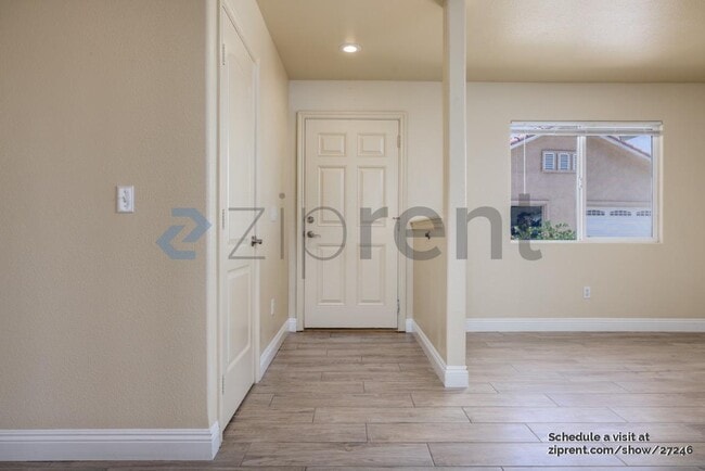 Building Photo - 16201 Viho Rd