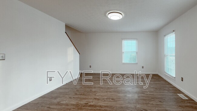 Foto del edificio - 420 Sawyer Blvd