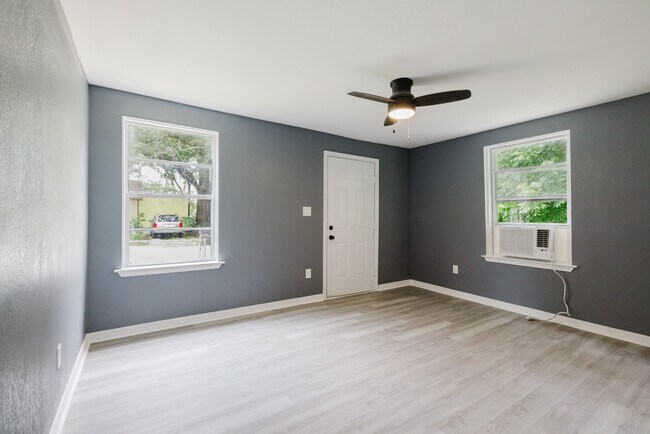 Foto del edificio - 114 Wilson St