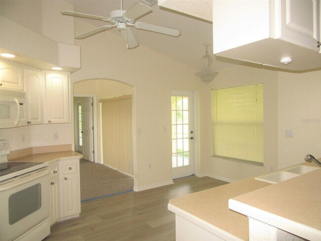 Building Photo - 2317 Prague Ln