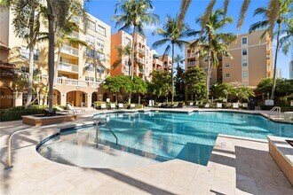 Building Photo - 19655 E Country Club Dr