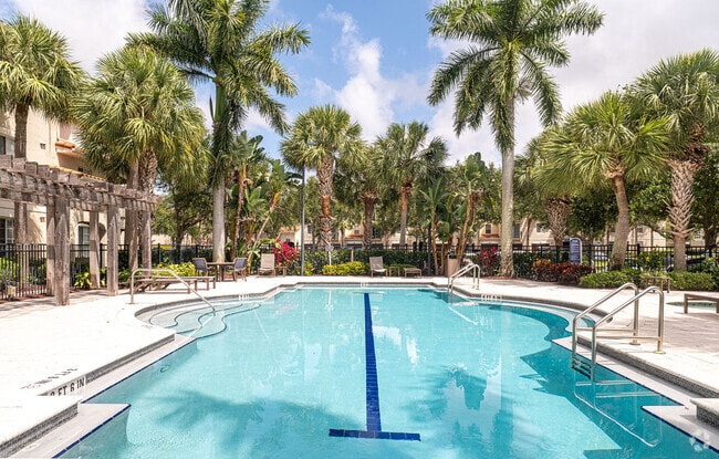 Building Photo - Cortland Portofino Place