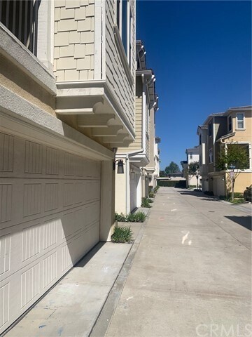 Foto del edificio - 2174 Harmony Way