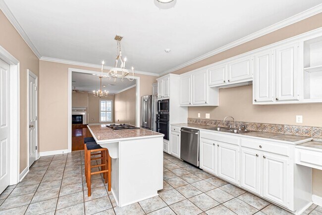 Foto del edificio - 3 Bedroom Townhome | Gated Community| Community Pool