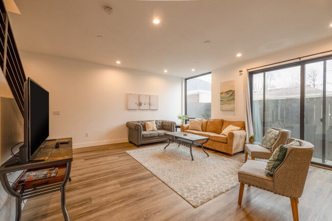 Building Photo - 2597 S 700 E