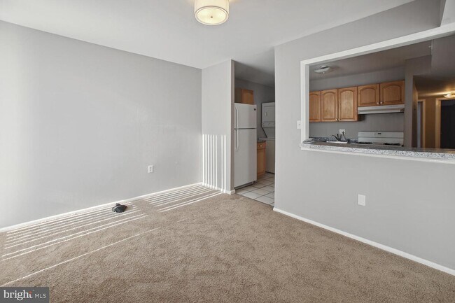 Foto del edificio - 8693 Greenbelt Rd
