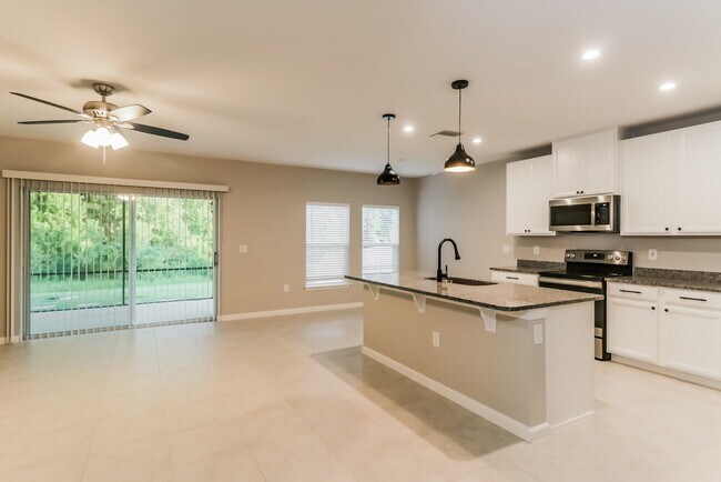 Building Photo - 18588 Hunters Meadow Walk