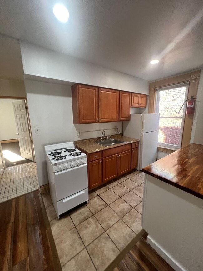 Photo - 3612 Dawson St Apartment