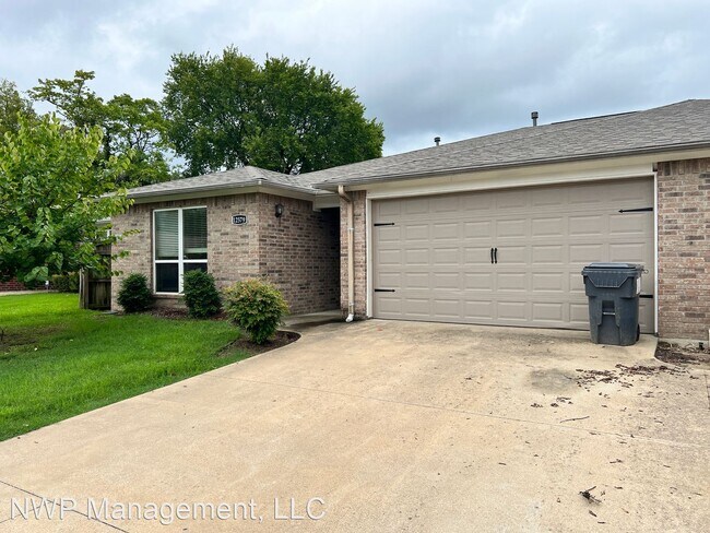 Foto del edificio - 3 br, 2 bath House - 12579 Kara Lynn Pl.