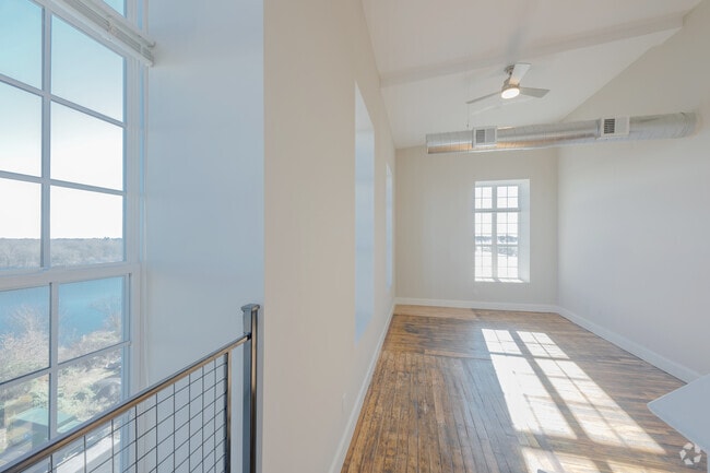 2BR, 1BA With Loft - 1,425SF - King Philip Lofts