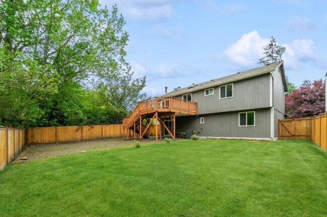 Foto del edificio - 4 bedroom in Bothell WA 98021