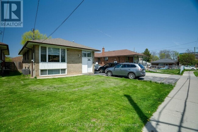 Building Photo - 128 Trinnell Blvd