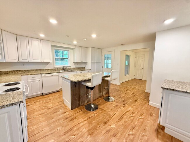 Foto del edificio - 5222 Old Niles Ferry Rd