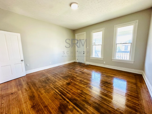 Building Photo - 2925 Slevin St