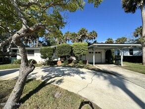 Building Photo - 1070 East Coast Dr