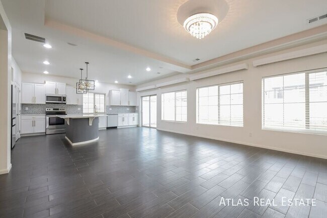 Foto del edificio - 5560 N Cathay Ct