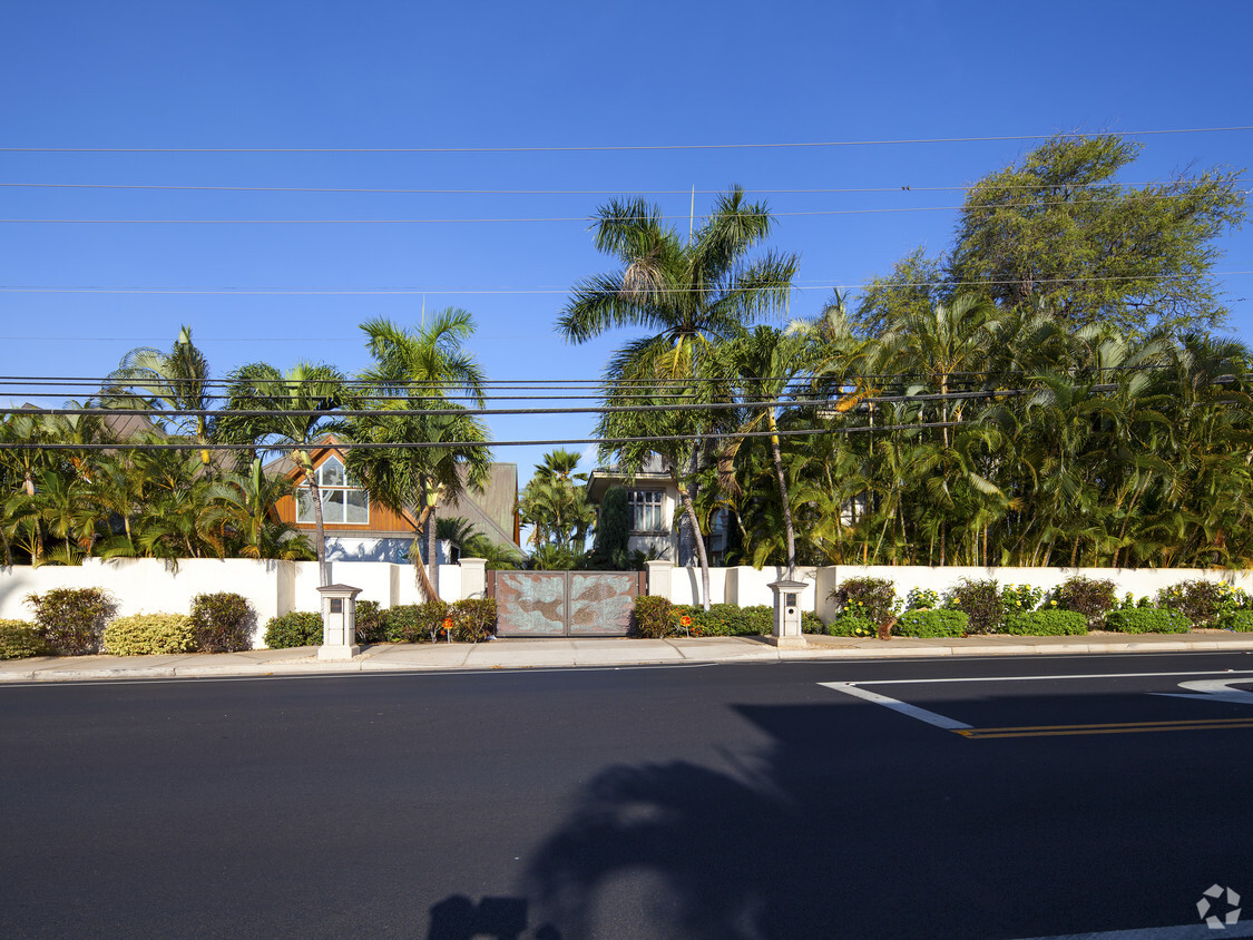 Primary Photo - 2260 South Kihei Road Condominium