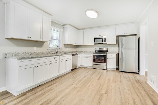 Building Photo - 5595 Morning Creek Cir
