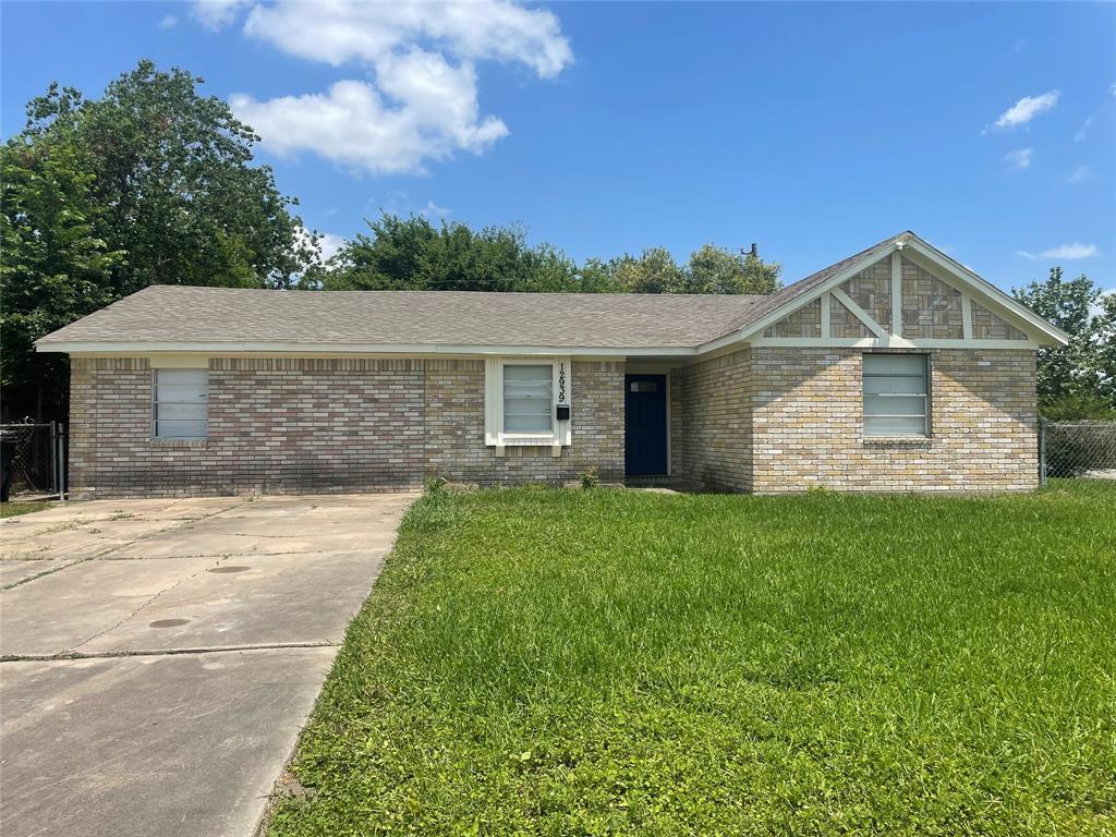 Foto principal - 12939 Scott St
