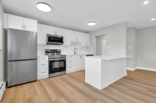 Cuisine - 437 Hazel St