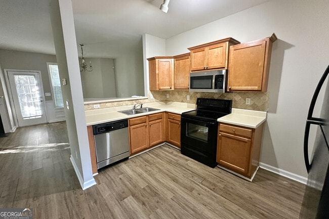 Building Photo - 4295 Youngstown Cir