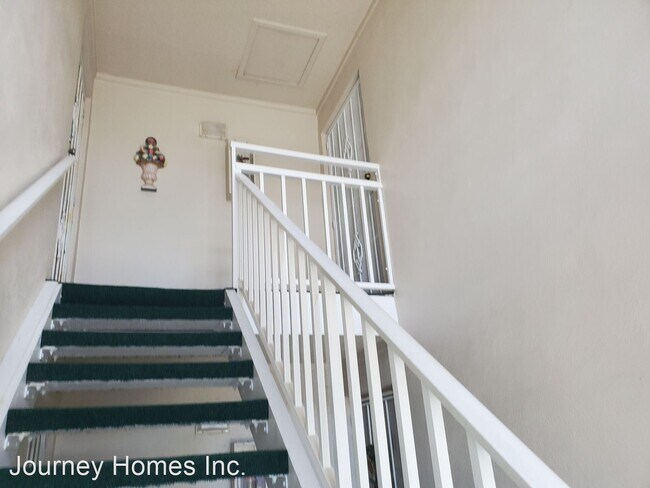 Building Photo - 1 br, 1 bath House - 3574 41st Ave S #152