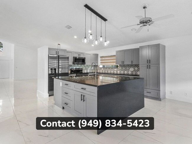 Building Photo - 11179 180th Ct S