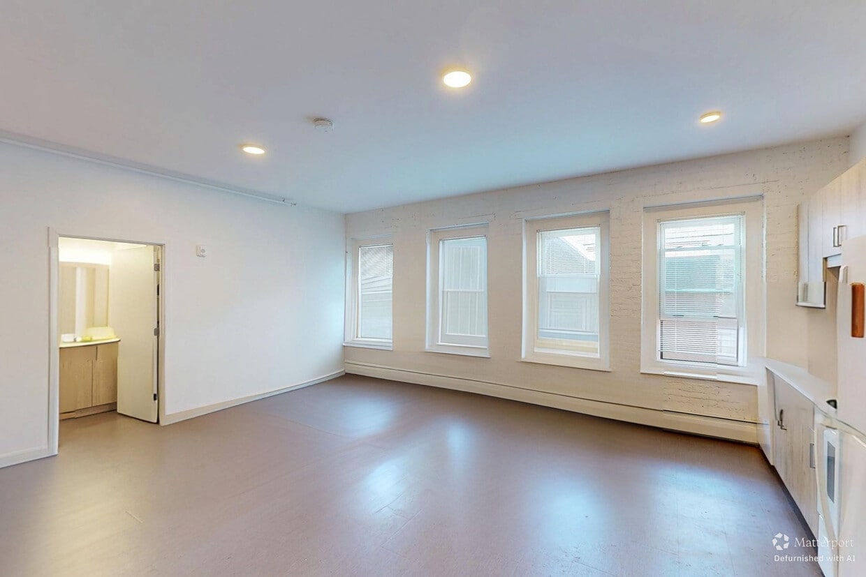 Photo - 187 Pearl St Apartments