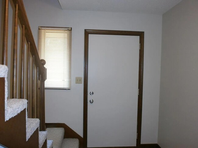 Foto del edificio - 1702 Maynard Dr