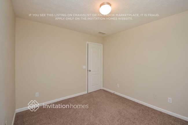 Foto del edificio - 1609 Deer Creek Ln