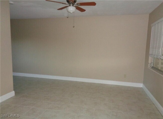 Foto del edificio - 4611 SE 4th Pl