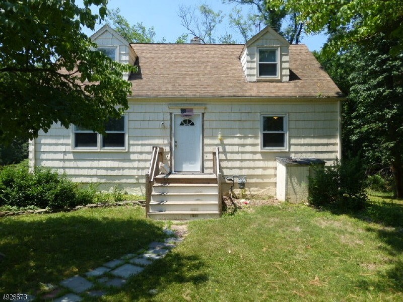 375 Passaic Ave, West Caldwell, NJ 07006 House for Rent in West Caldwell, NJ