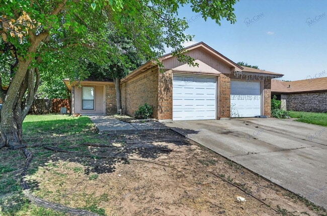 Photo - 6706 South Creek Drive Townhome