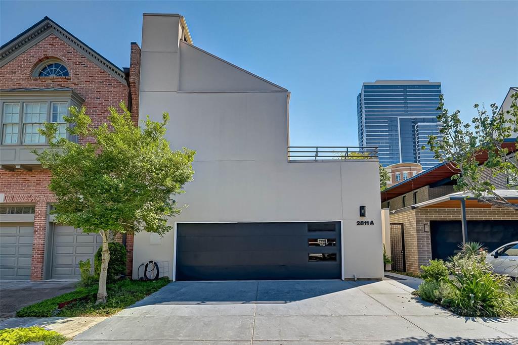 Primary Photo - 2811 Ferndale St