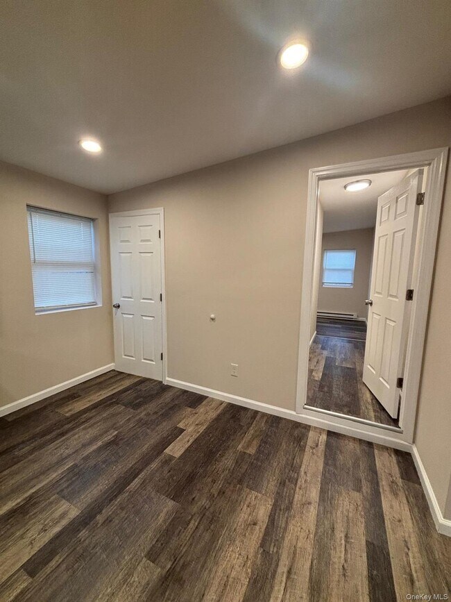 Foto del edificio - 855 Meade Ave