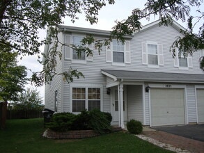 Building Photo - 2835 Cedar Glade Dr