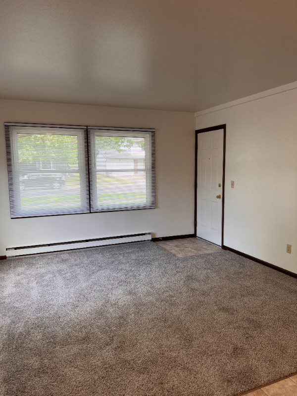 1014 S 16th St Unit 2, Goshen, IN 46526 - Room for Rent in Goshen, IN ...