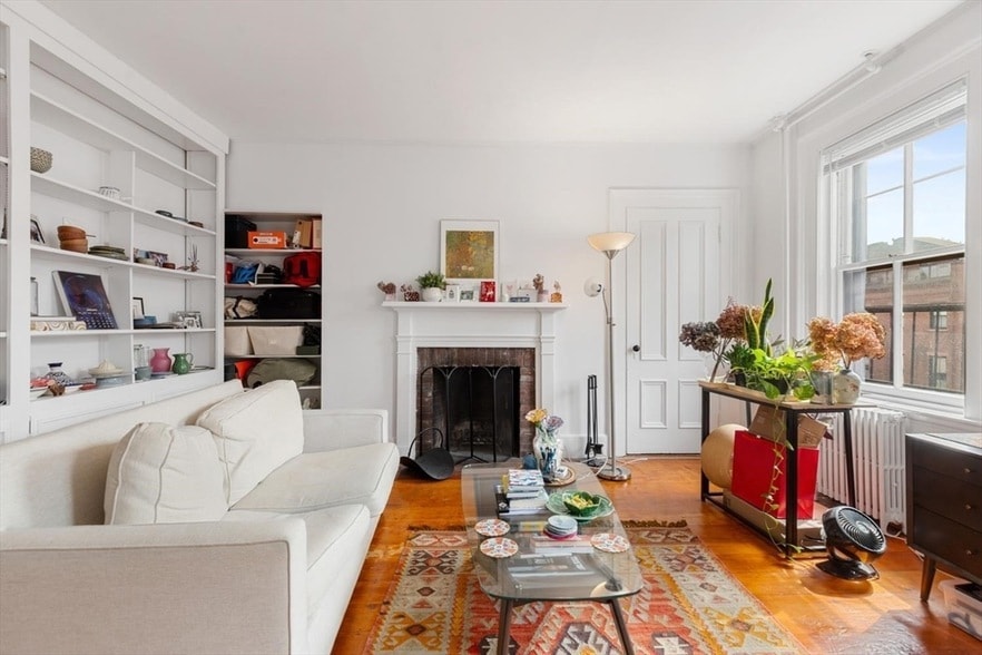 Photo - 86 Marlborough Street Unit 8