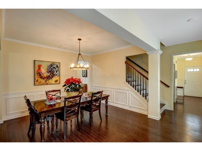 Building Photo - 6035 Falls Landing Dr