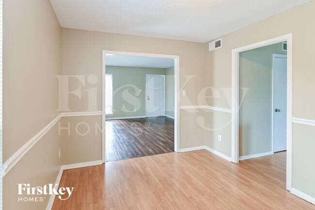 Building Photo - 6630 Windflower Ln