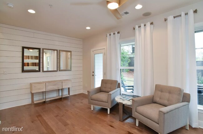 Building Photo - 3 br, 3.5 bath Townhome - 234 Braeden Way