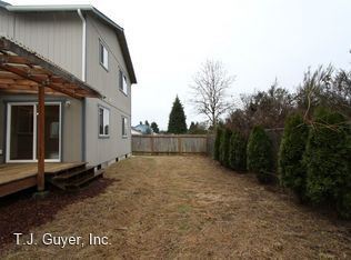 Building Photo - 3 br, 2.5 bath House - 3215 McKinley Ct.