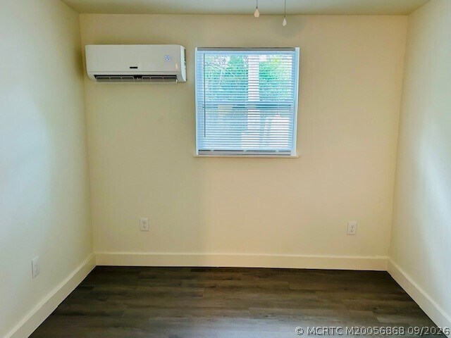 Foto del edificio - 4160 NE Indian River Dr