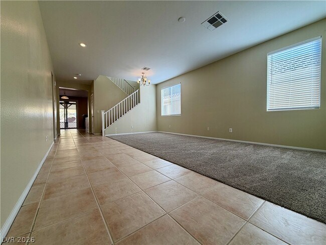 Building Photo - 246 Duck Hollow Ave